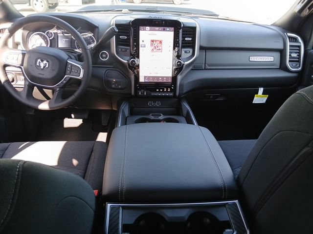 New 2026 RAM 3500 Big Horn AWD/4WD image 15