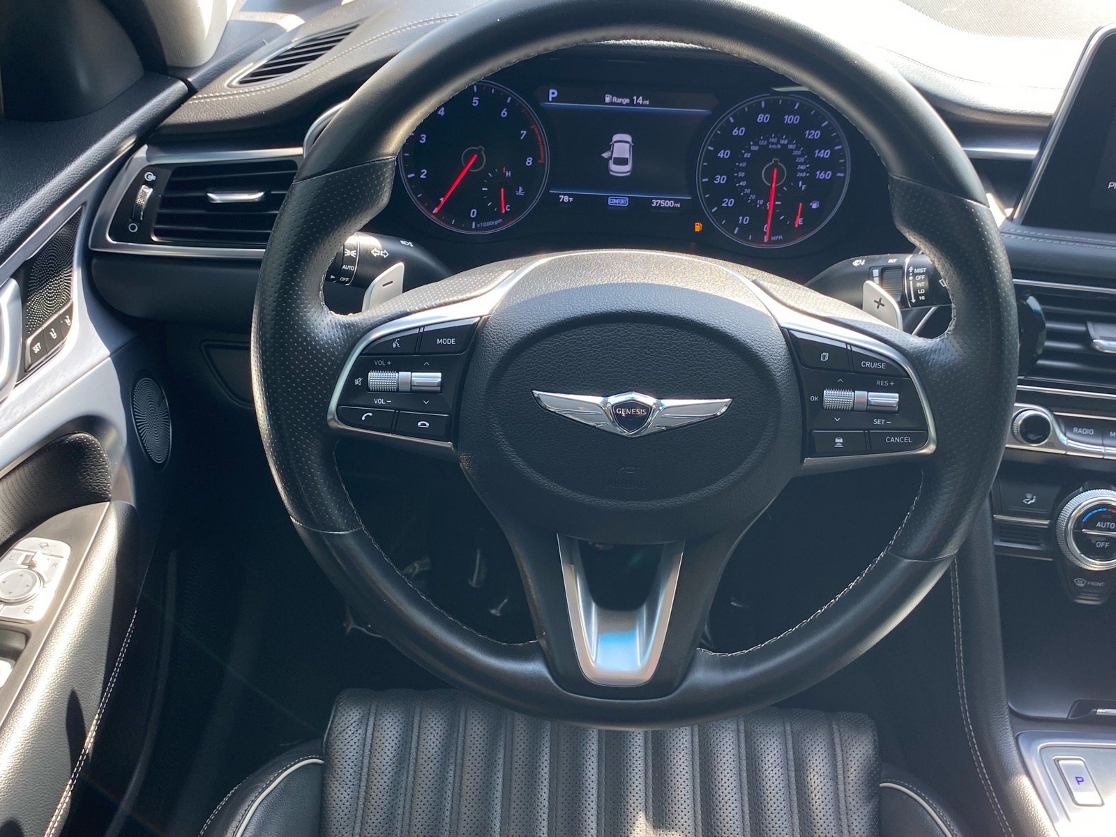 Used 2020 Genesis G70 2.0T w/ Elite Package RWD image 5