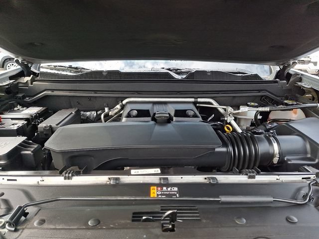 Certified 2025 Chevrolet Colorado Z71 w/ Technology Package AWD/4WD image 27