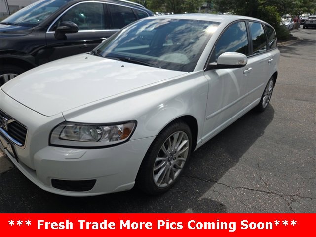Used 2009 Volvo V50 2.4i