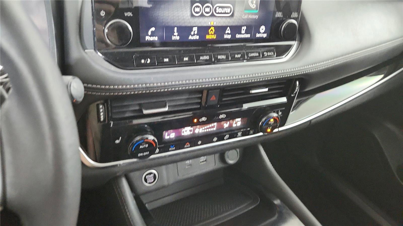 Used 2023 Nissan Rogue SL w/ SL Premium Package image 27