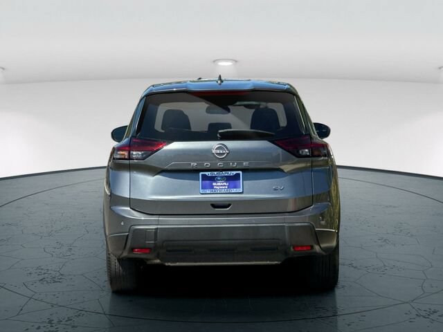 Used 2024 Nissan Rogue SV FWD image 5