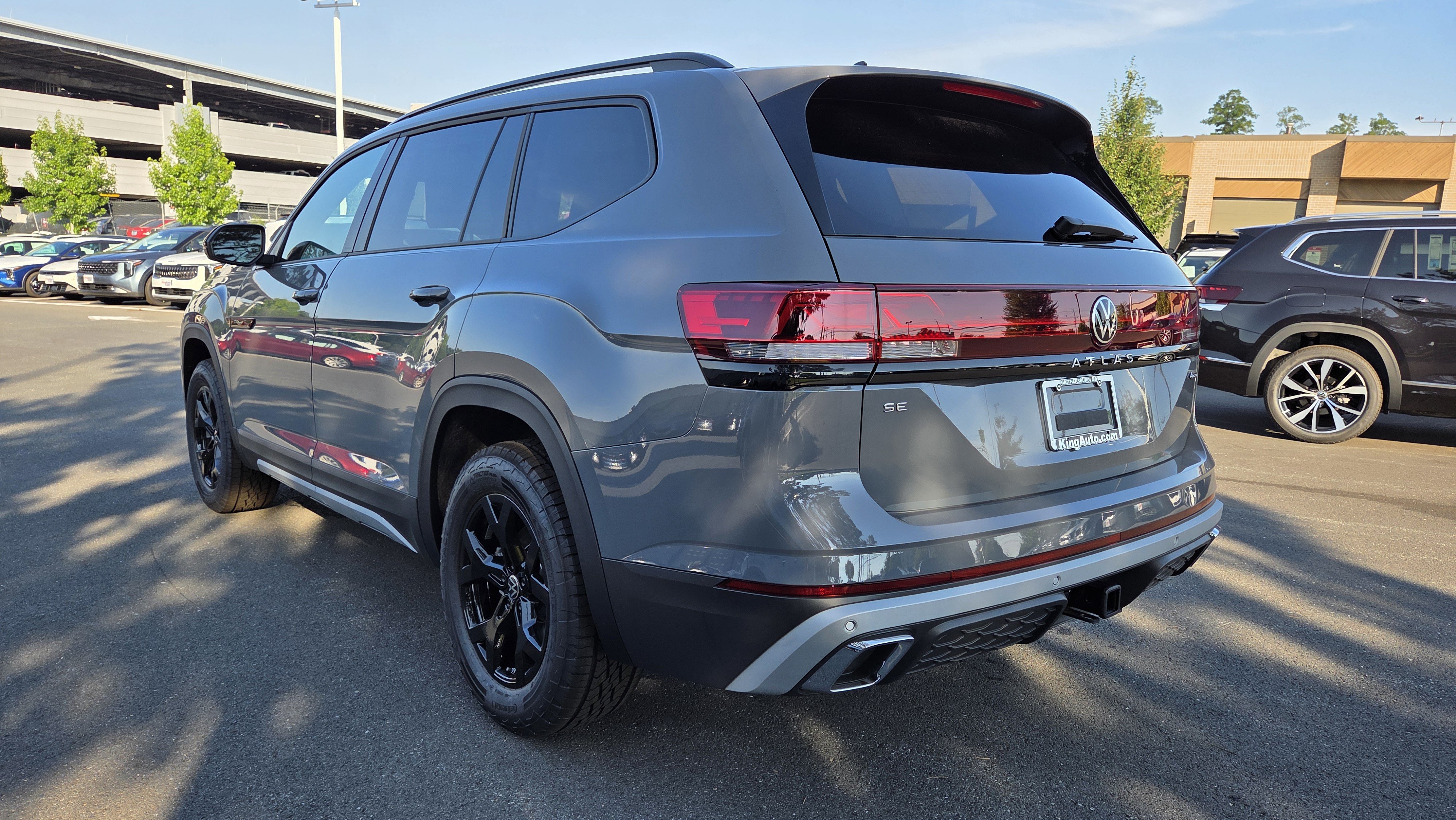 New 2026 Volkswagen Atlas Peak Edition AWD/4WD image 6