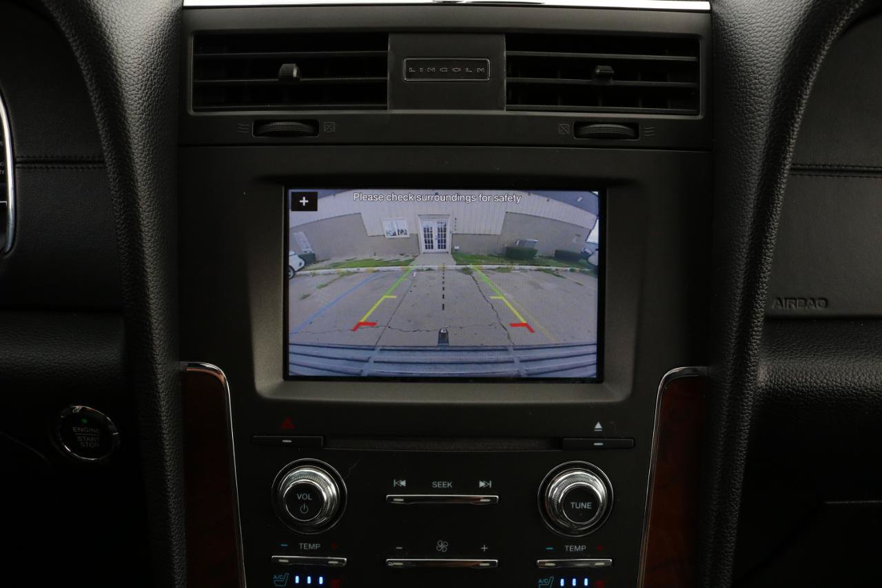 Used 2017 Lincoln Navigator Select AWD/4WD image 28
