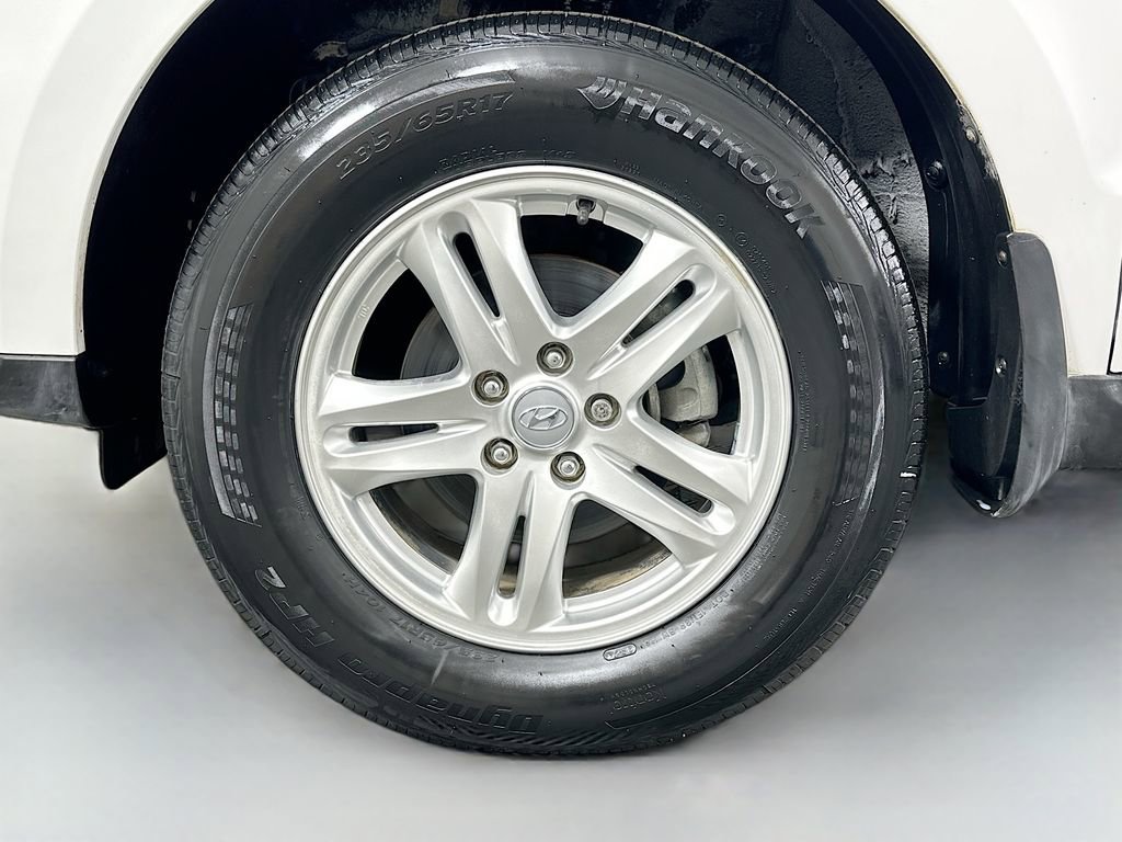 Used 2012 Hyundai Santa Fe GLS image 29