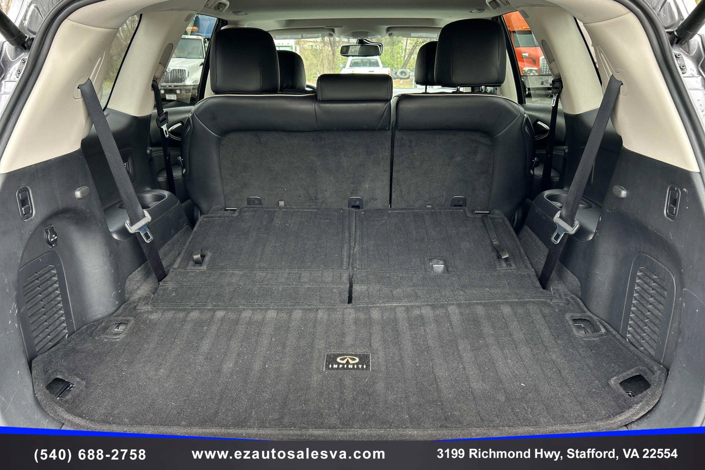 Used 2019 INFINITI QX60 Luxe w/ Essential Package image 13