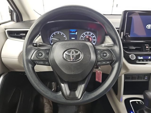 Certified 2024 Toyota Corolla Cross L AWD/4WD image 18