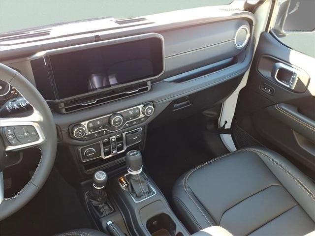 New 2026 Jeep Wrangler Sahara image 13