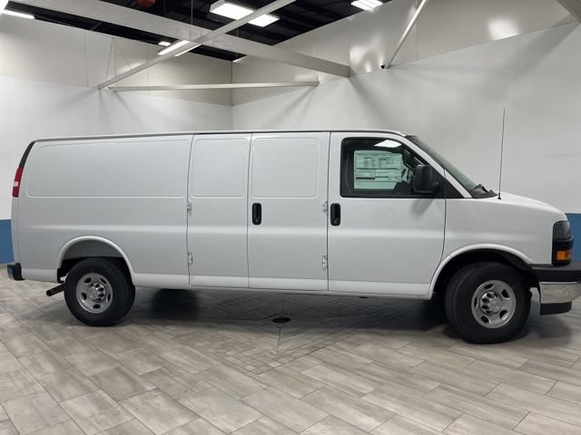 New 2026 Chevrolet Express 3500 Extended w/ Driver Convenience Package RWD image 2