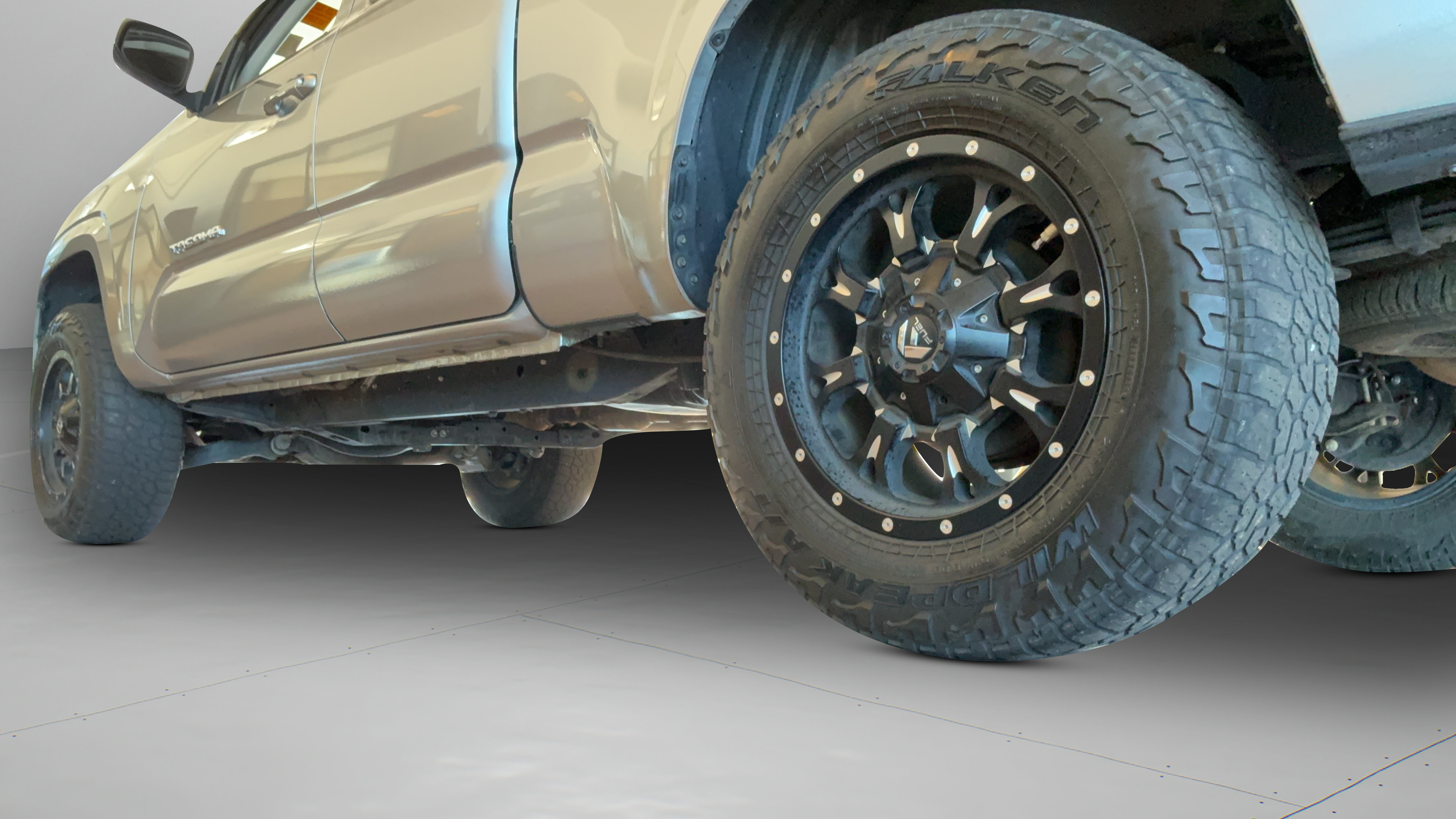 Used 2021 Toyota Tacoma SR5 RWD image 40