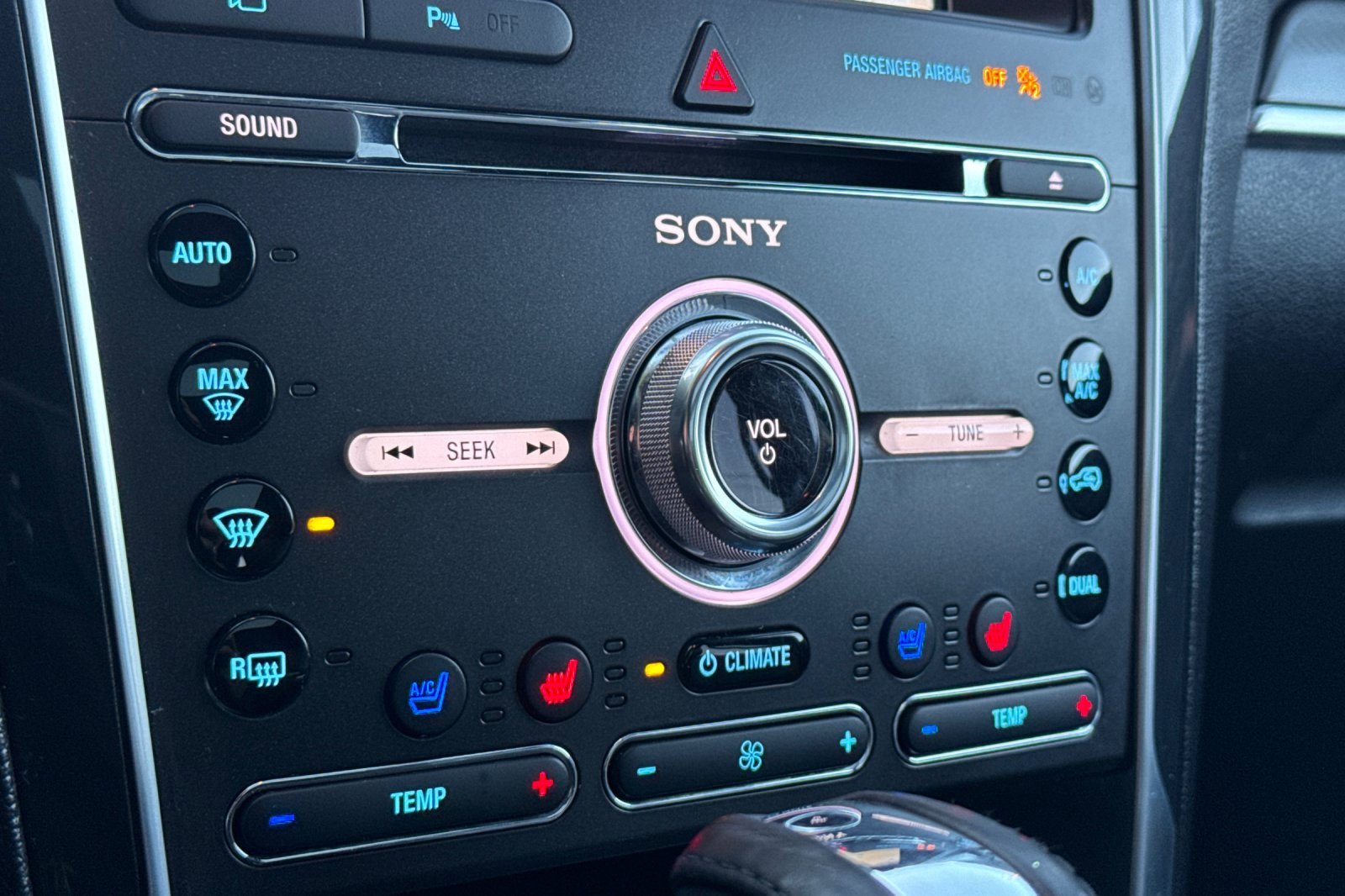 Used 2017 Ford Explorer Sport w/ Equipment Group 401A image 26