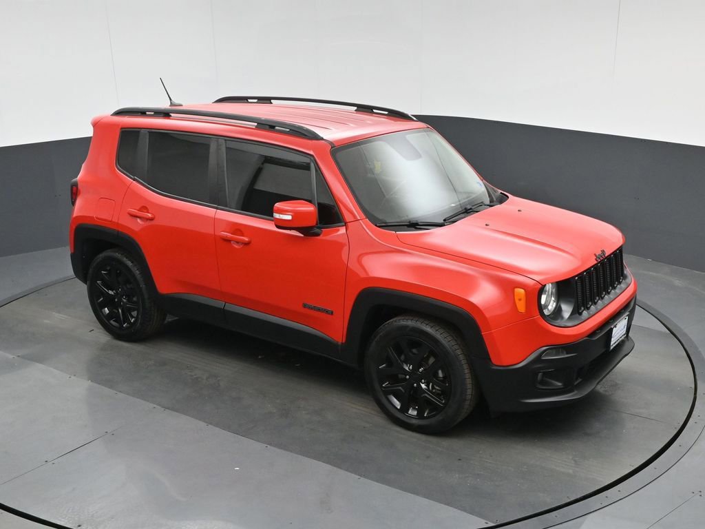 Used 2017 Jeep Renegade Altitude FWD image 51
