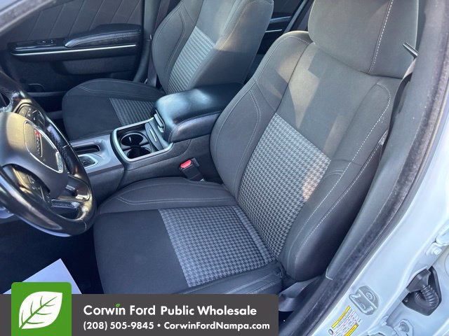 Used 2023 Dodge Charger SXT RWD image 24