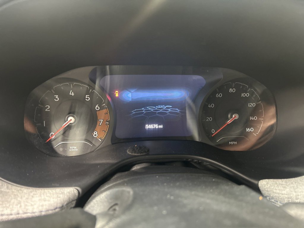 Used 2024 Jeep Compass Latitude w/ Altitude Special Edition image 5