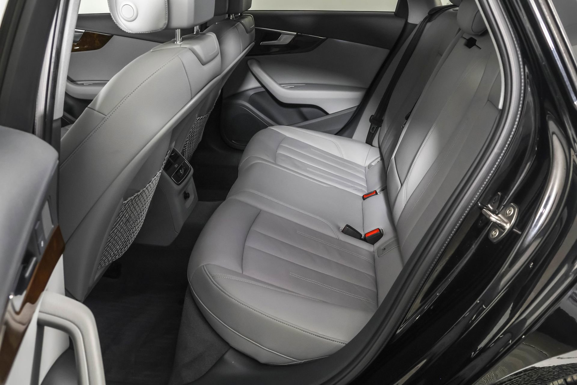 Used 2019 Audi A4 2.0T Premium w/ Convenience Package image 37