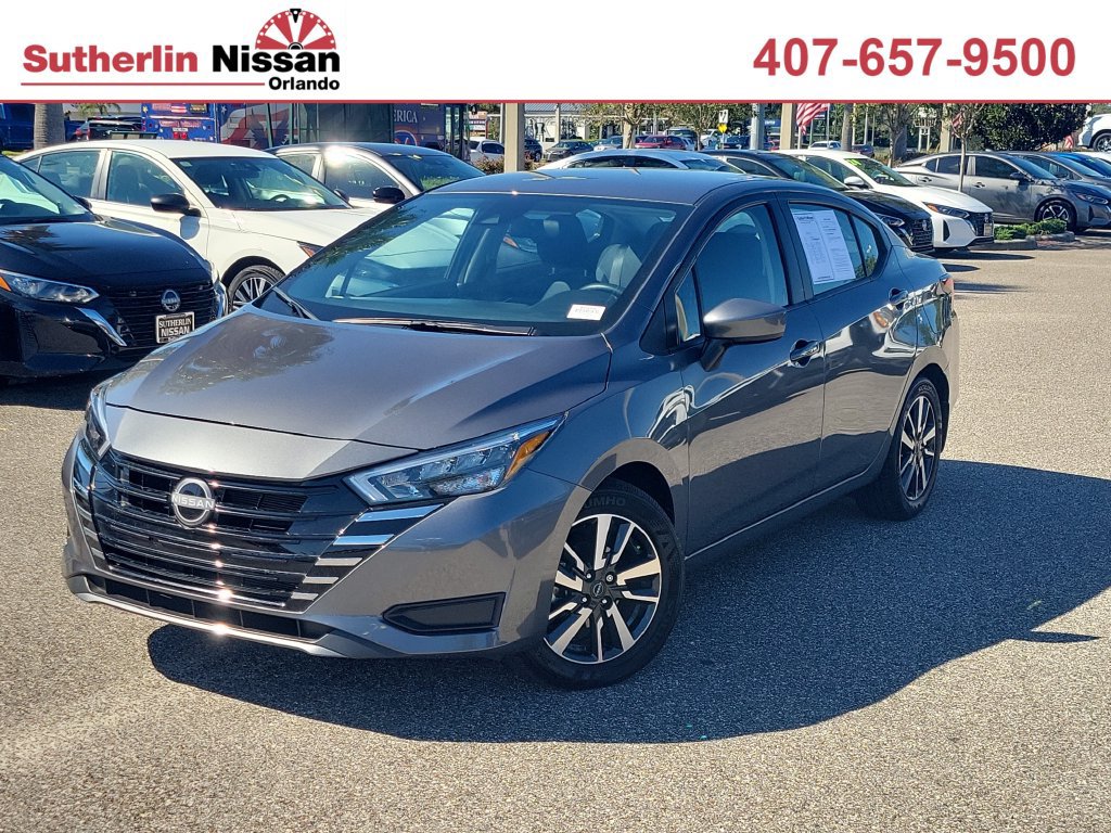 Used 2025 Nissan Versa SV w/ Trunk Package FWD image 1