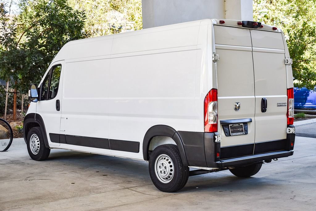 Used 2025 RAM ProMaster 2500 w/ Convenience Group image 4