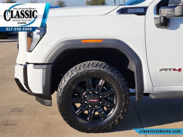 Used 2025 GMC Sierra 2500 AT4 w/ AT4 Premium Plus Package image 10