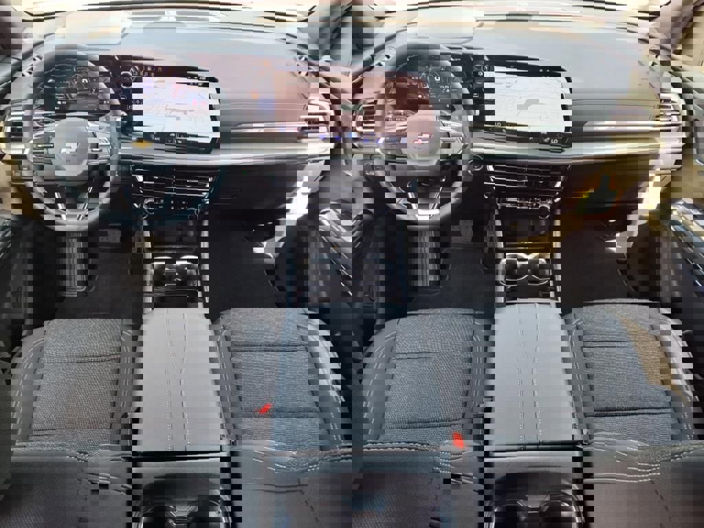 New 2026 Chevrolet Traverse LT w/ Driver Confidence Package image 8