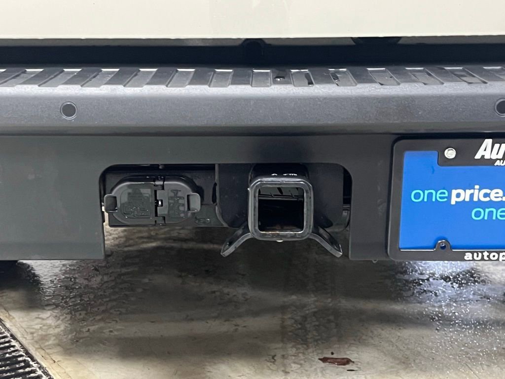 Used 2024 Ford Maverick Lariat w/ FX4 Off-Road Package image 14