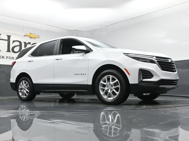 Used 2024 Chevrolet Equinox LT AWD/4WD image 2
