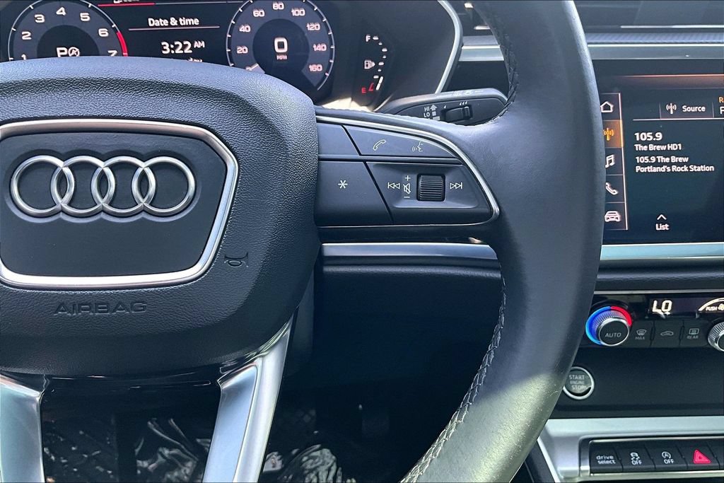 Used 2021 Audi Q3 2.0T Premium w/ Convenience Package AWD/4WD image 25