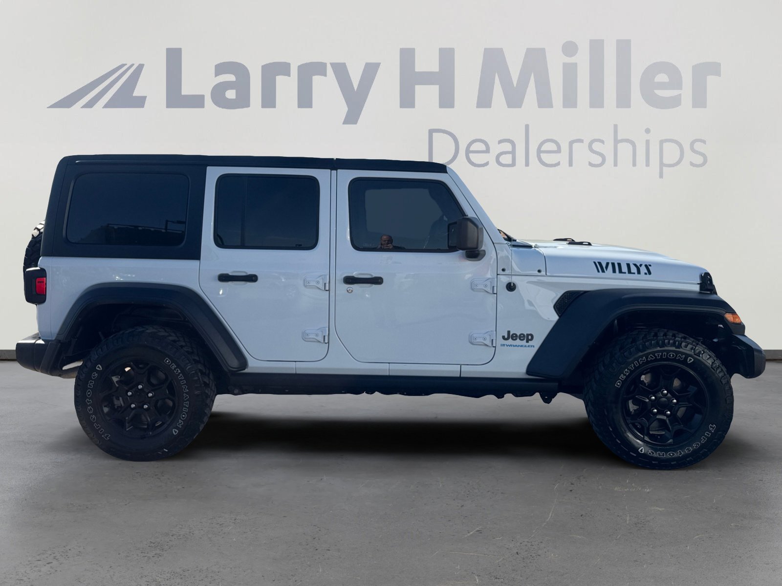 Used 2023 Jeep Wrangler Unlimited w/ 8.4" Radio Group AWD/4WD image 6