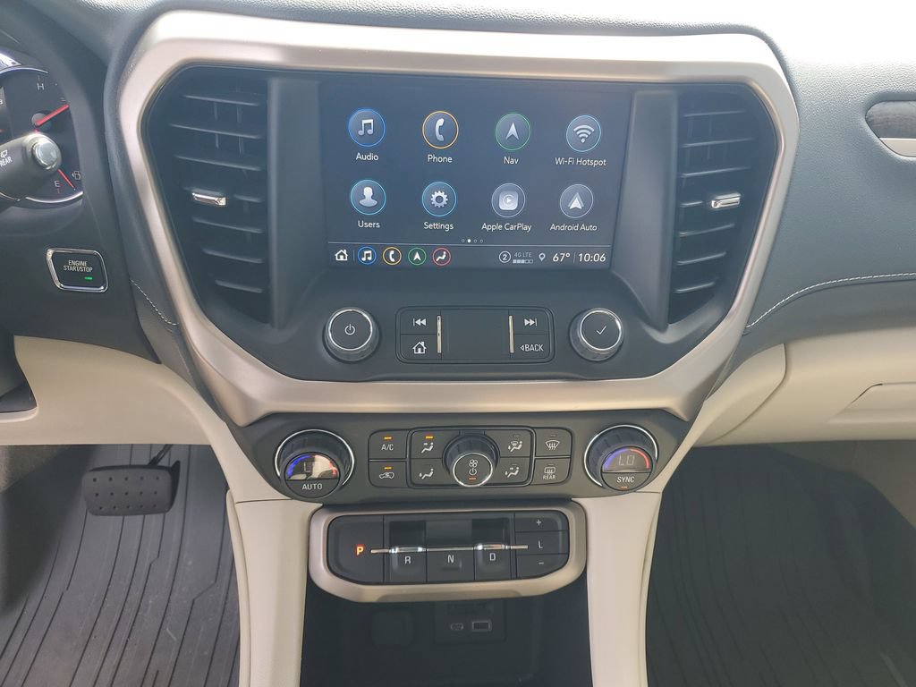 Used 2023 GMC Acadia Denali w/ Denali Ultimate Package FWD image 16