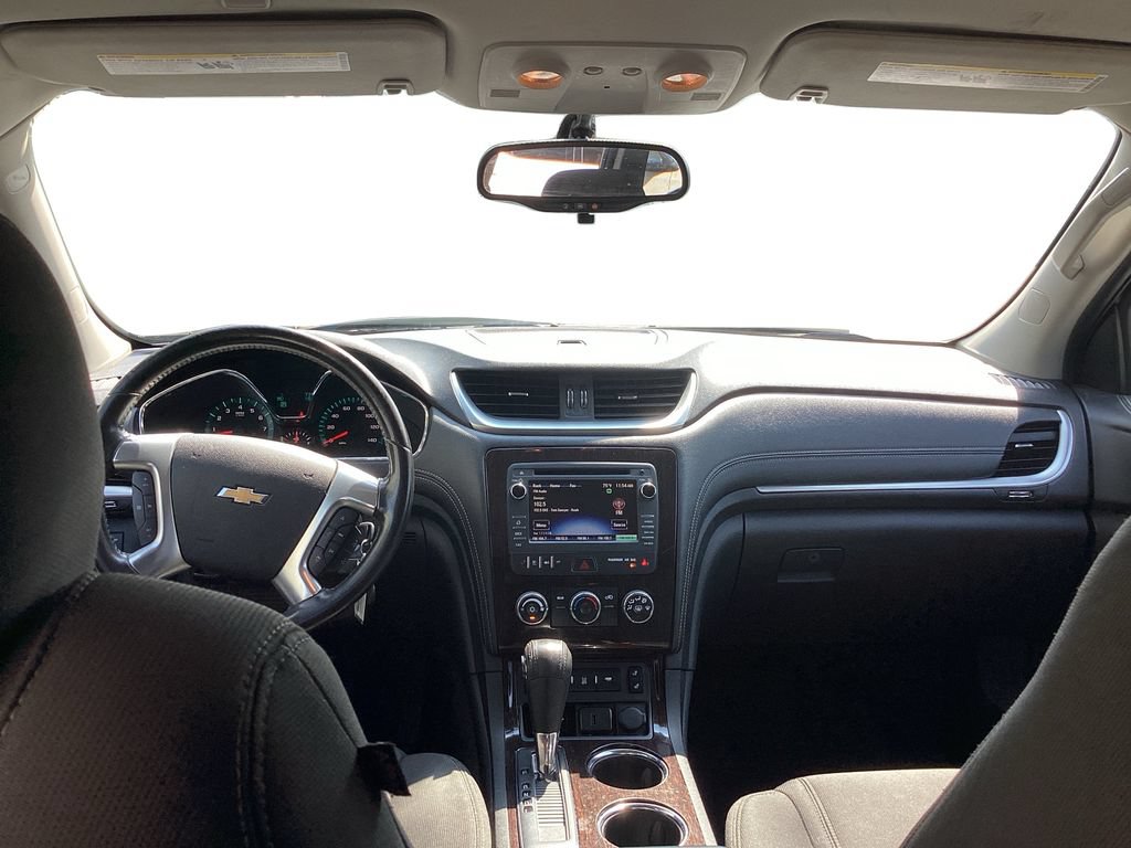 Used 2017 Chevrolet Traverse LT AWD/4WD image 12