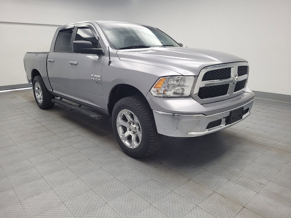 Used 2021 RAM 1500 Classic SLT RWD image 13