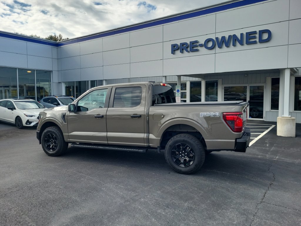 Used 2025 Ford F150 STX w/ Equipment Group 201A FX4 AWD/4WD image 3
