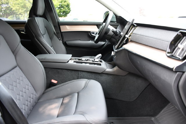 New 2026 Volvo XC90 B6 Plus w/ Protection Package Premier AWD/4WD image 31