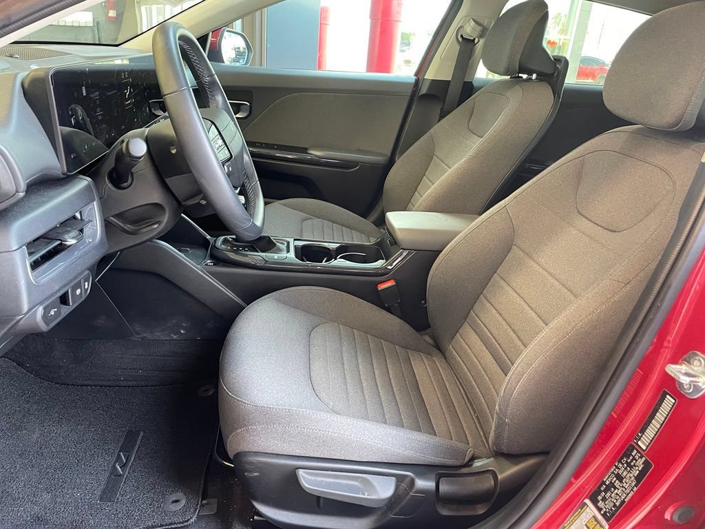 Used 2025 Kia K4 EX FWD image 10