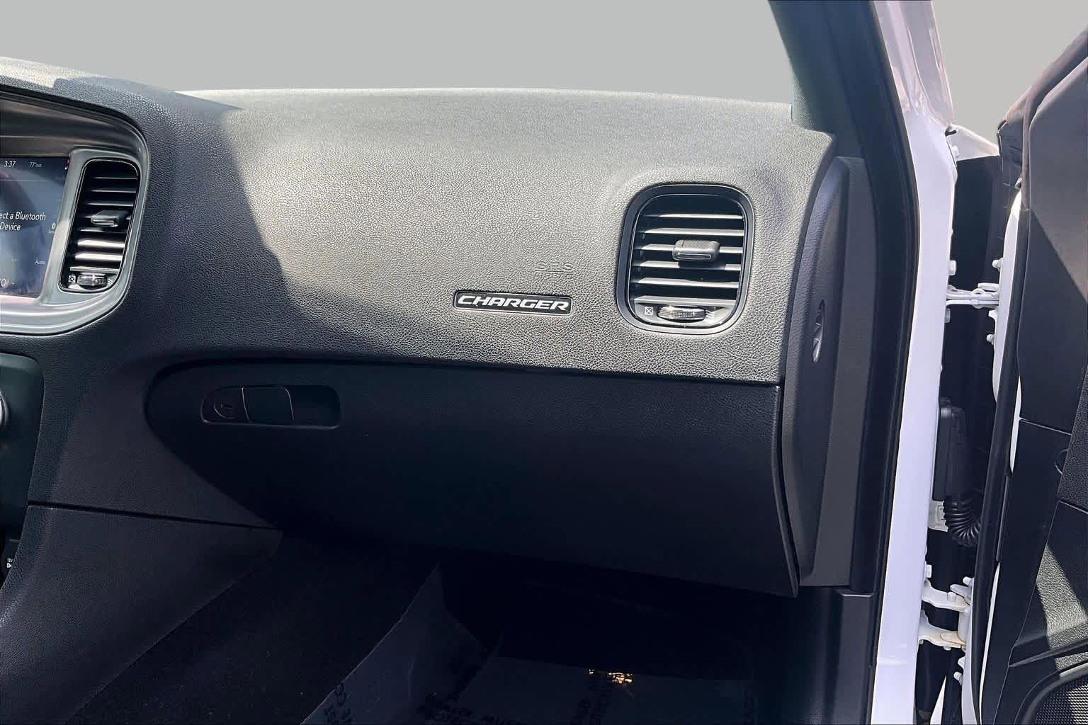 Used 2023 Dodge Charger SXT w/ Blacktop Package RWD image 19