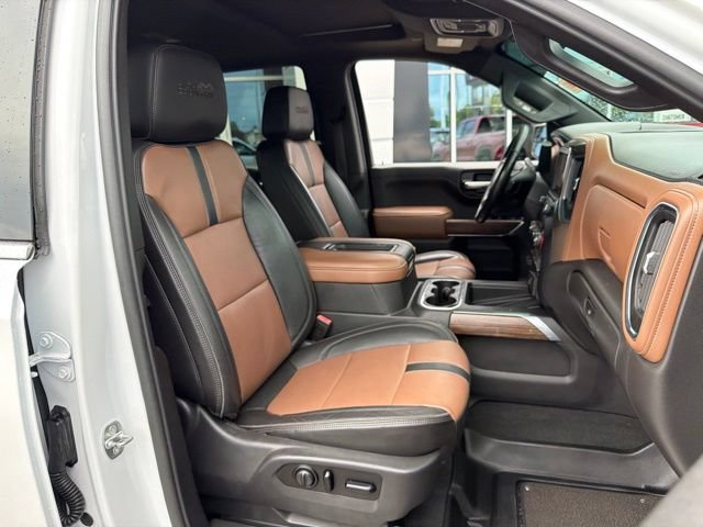 Used 2021 Chevrolet Silverado 1500 High Country w/ Technology Package AWD/4WD image 22