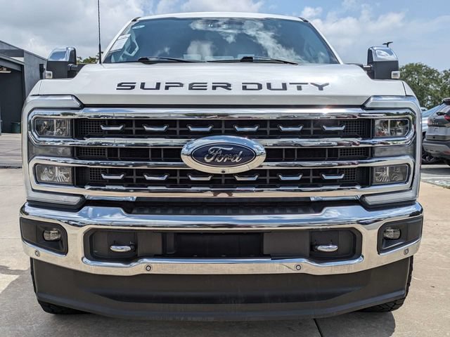 Used 2023 Ford F250 Lariat w/ Lariat Ultimate Package AWD/4WD image 3