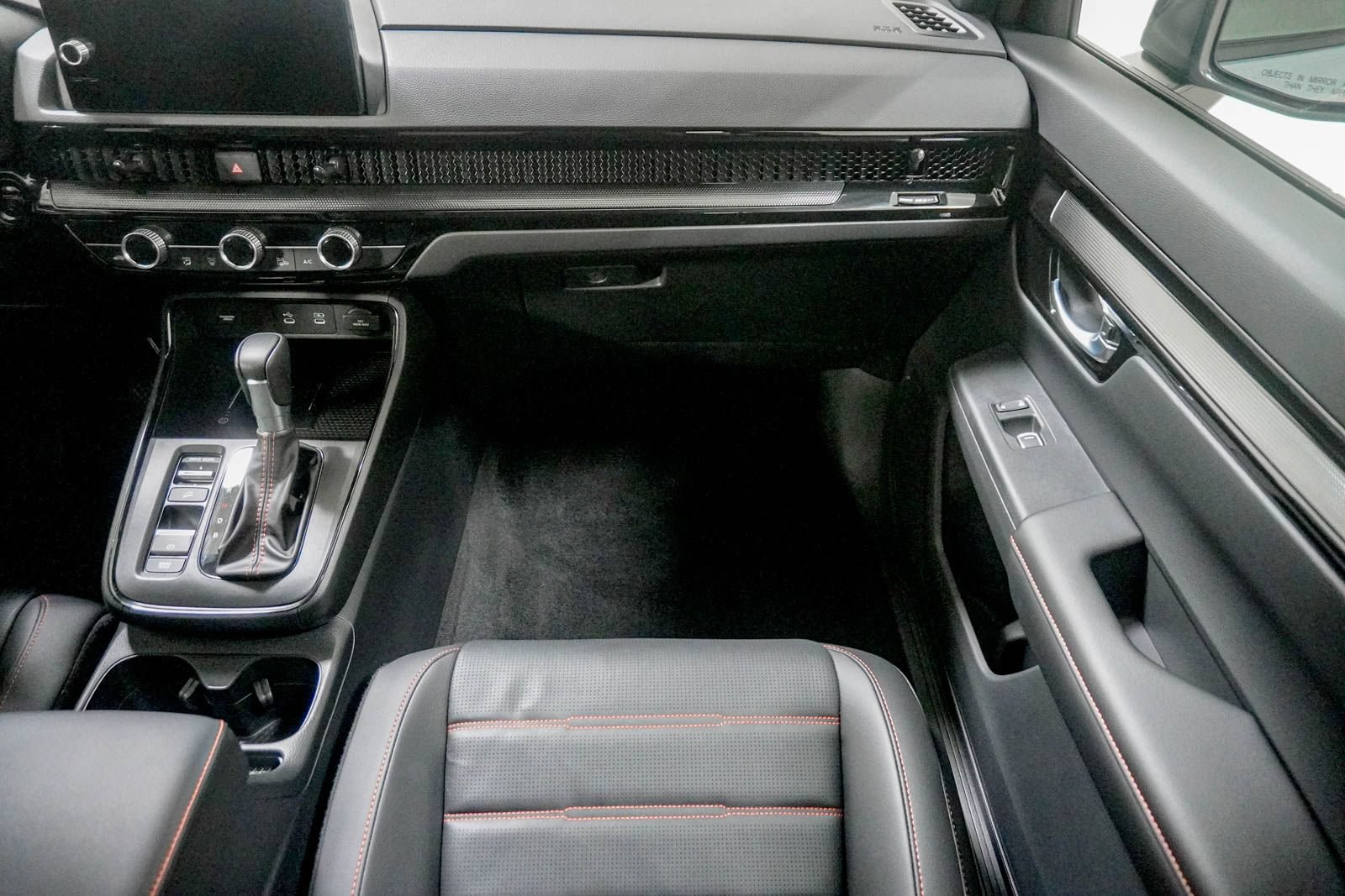 Used 2026 Honda CR-V Sport Touring image 31