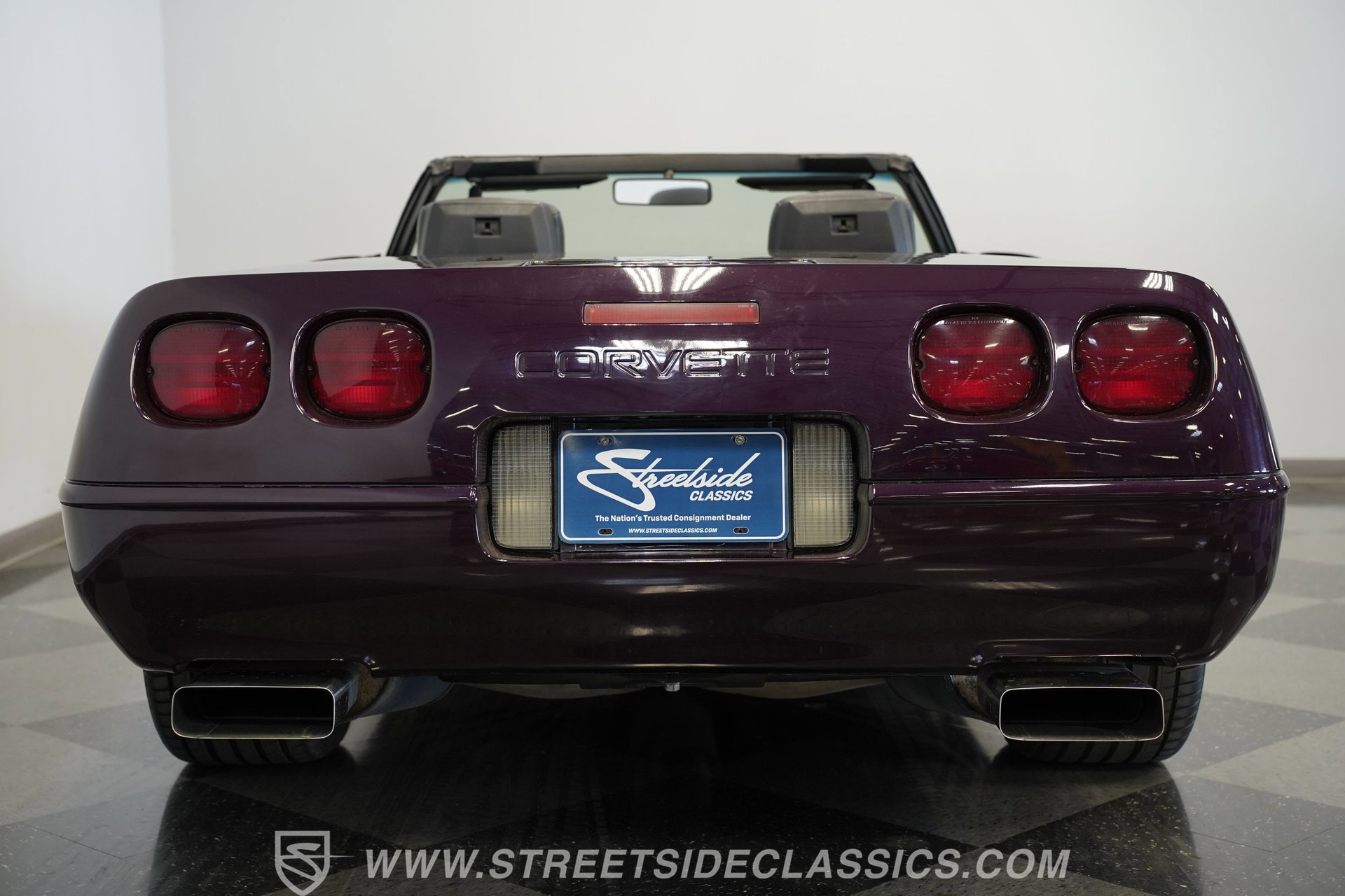 Used 1993 Chevrolet Corvette Convertible image 10