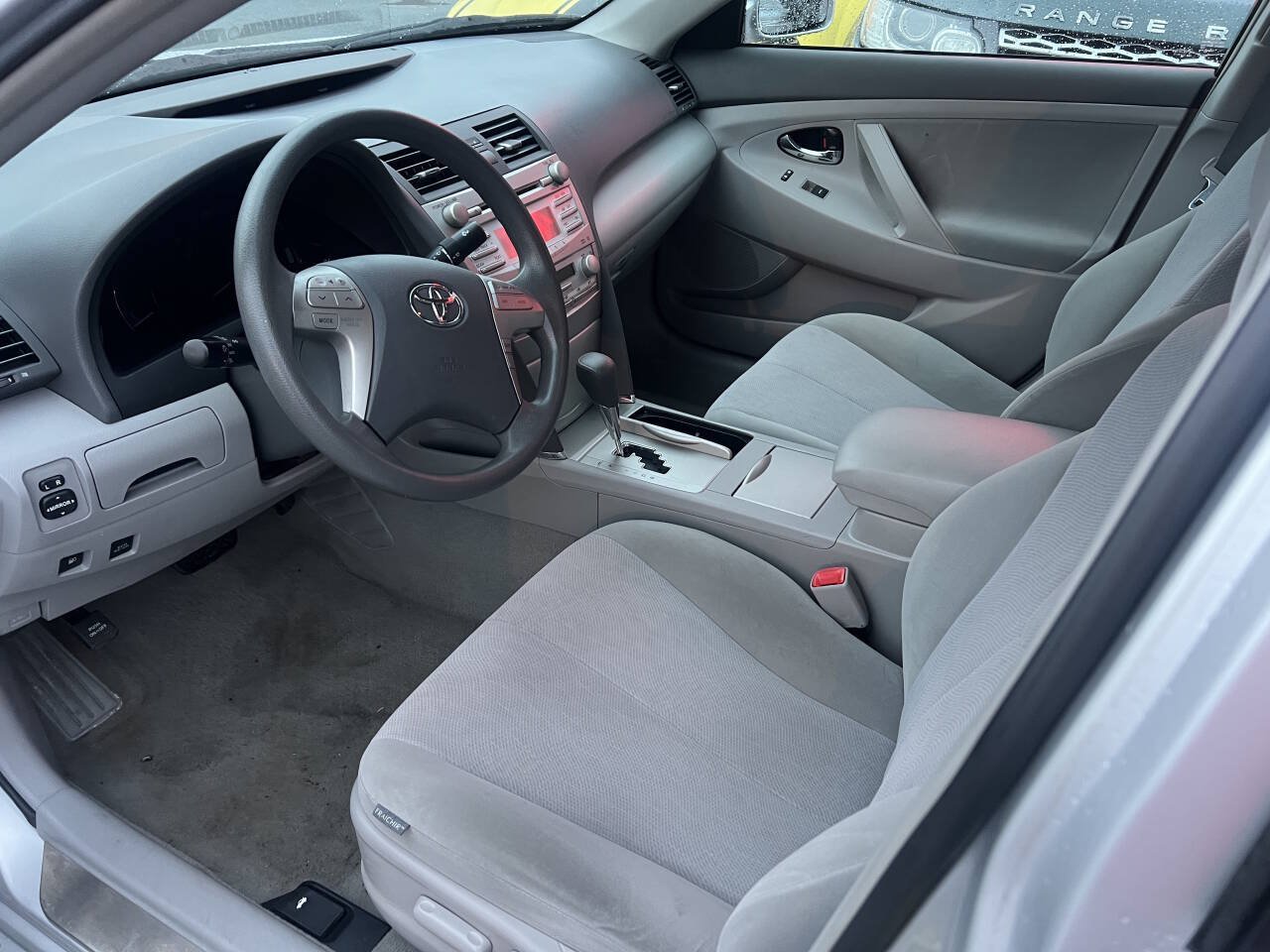 Used 2011 Toyota Camry Hybrid FWD image 7