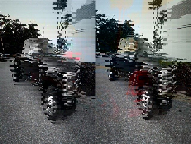 New 2026 Ford F450 Platinum w/ Platinum Plus Package image 2
