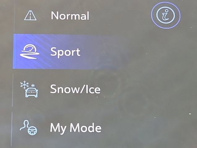 New 2025 Chevrolet Equinox EV RS image 35