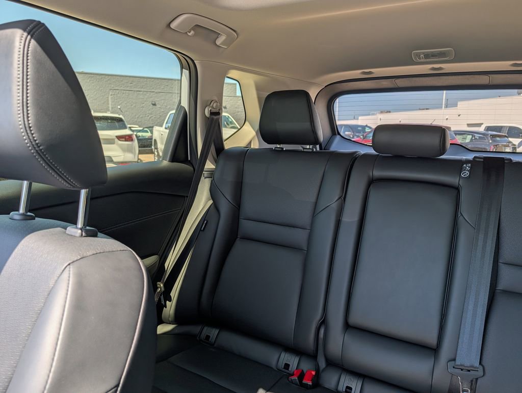 New 2026 Nissan Rogue SV AWD/4WD image 12