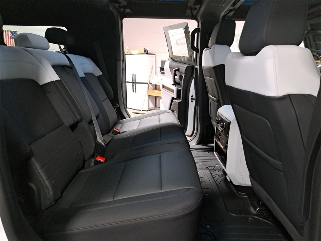 New 2025 GMC Hummer EV 2X image 11