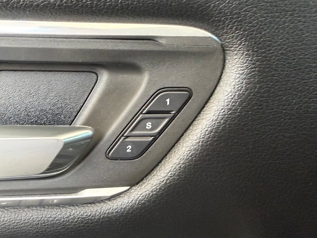 Used 2020 RAM 1500 Laramie w/ Sport Appearance Package AWD/4WD image 46