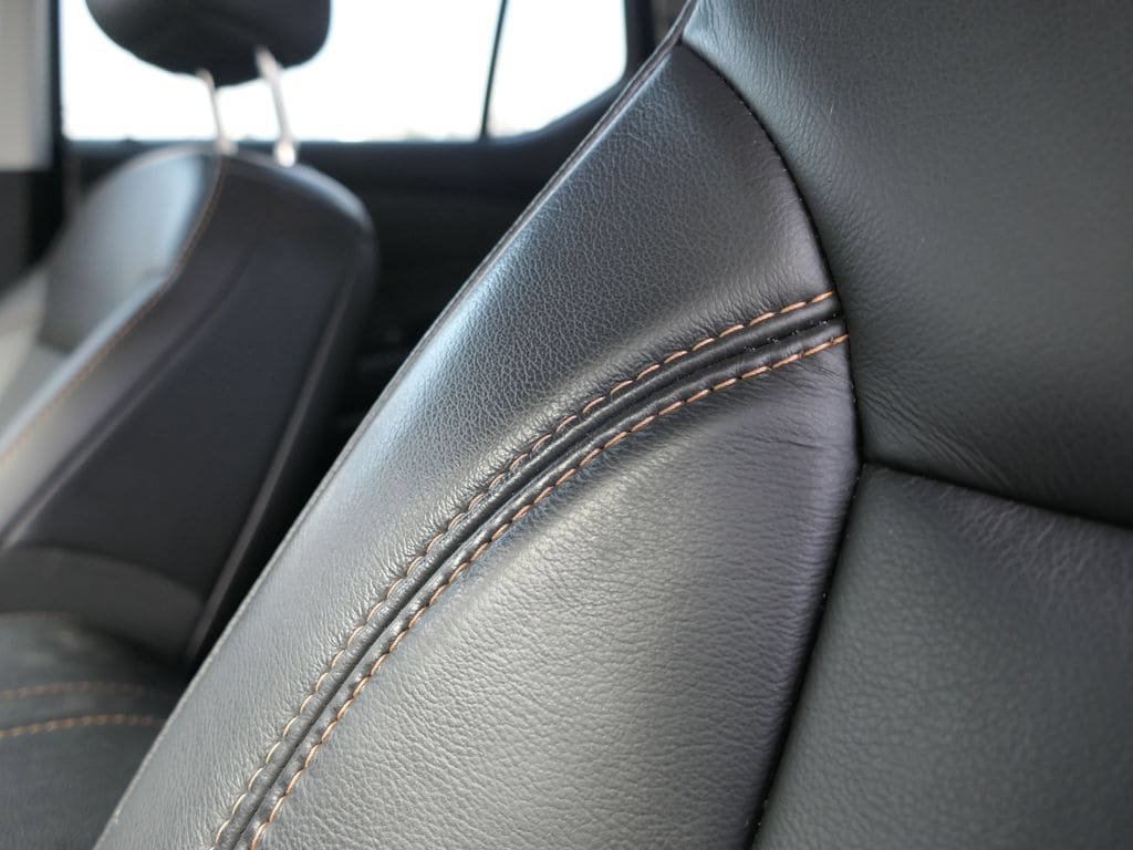 Used 2020 Chevrolet Traverse RS FWD image 14