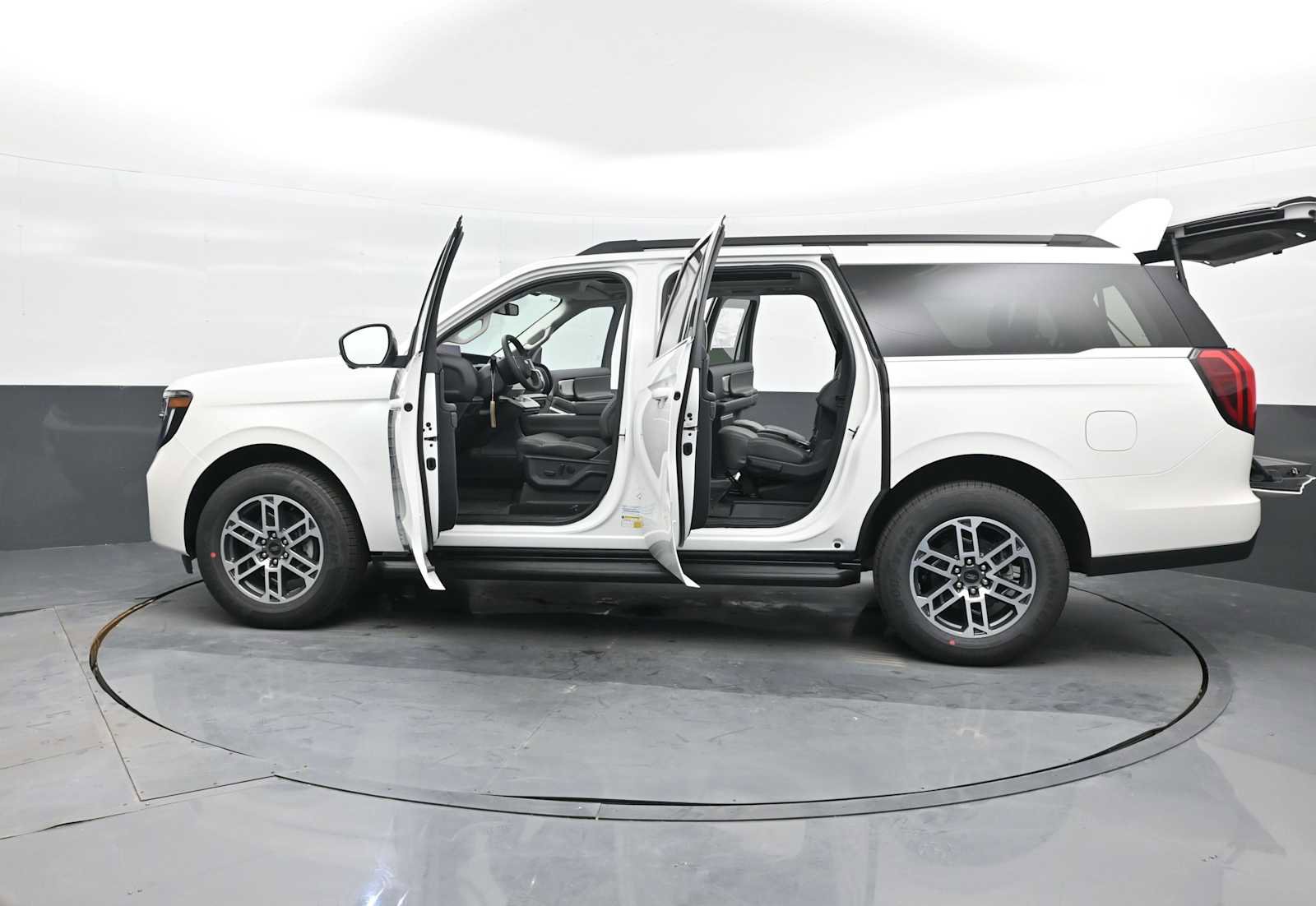 New 2026 Ford Expedition Max Active image 29