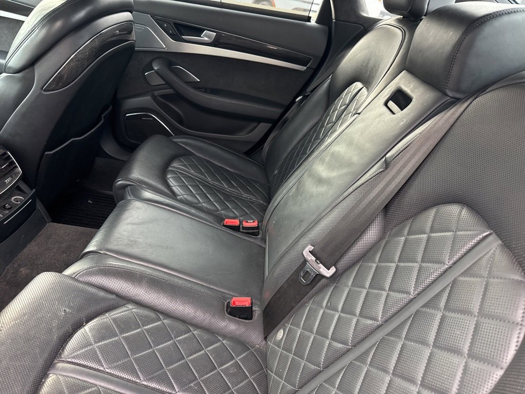 Used 2014 Audi S8 w/ Driver Assistance Package image 5