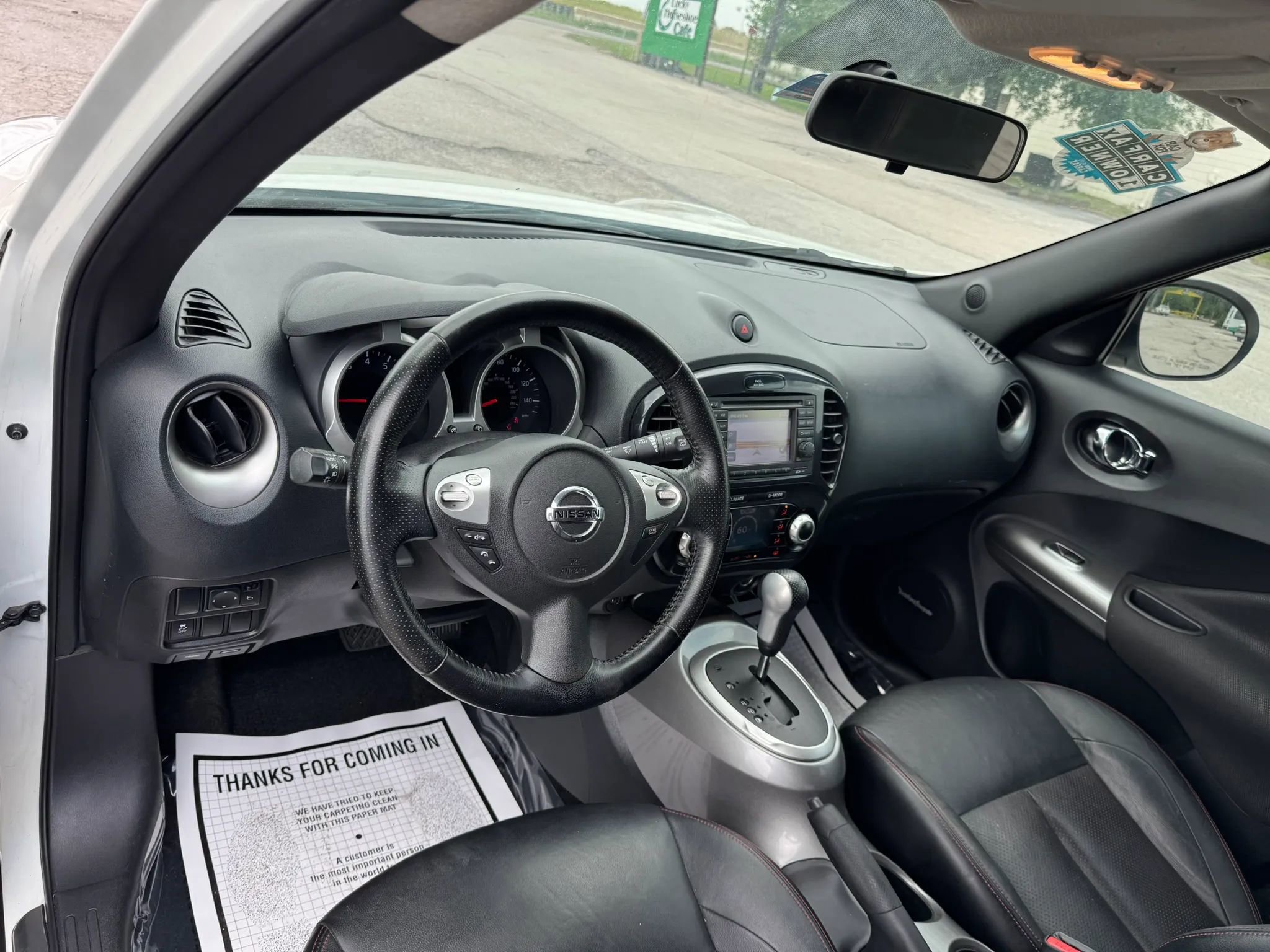 Used 2013 Nissan Juke SL image 9