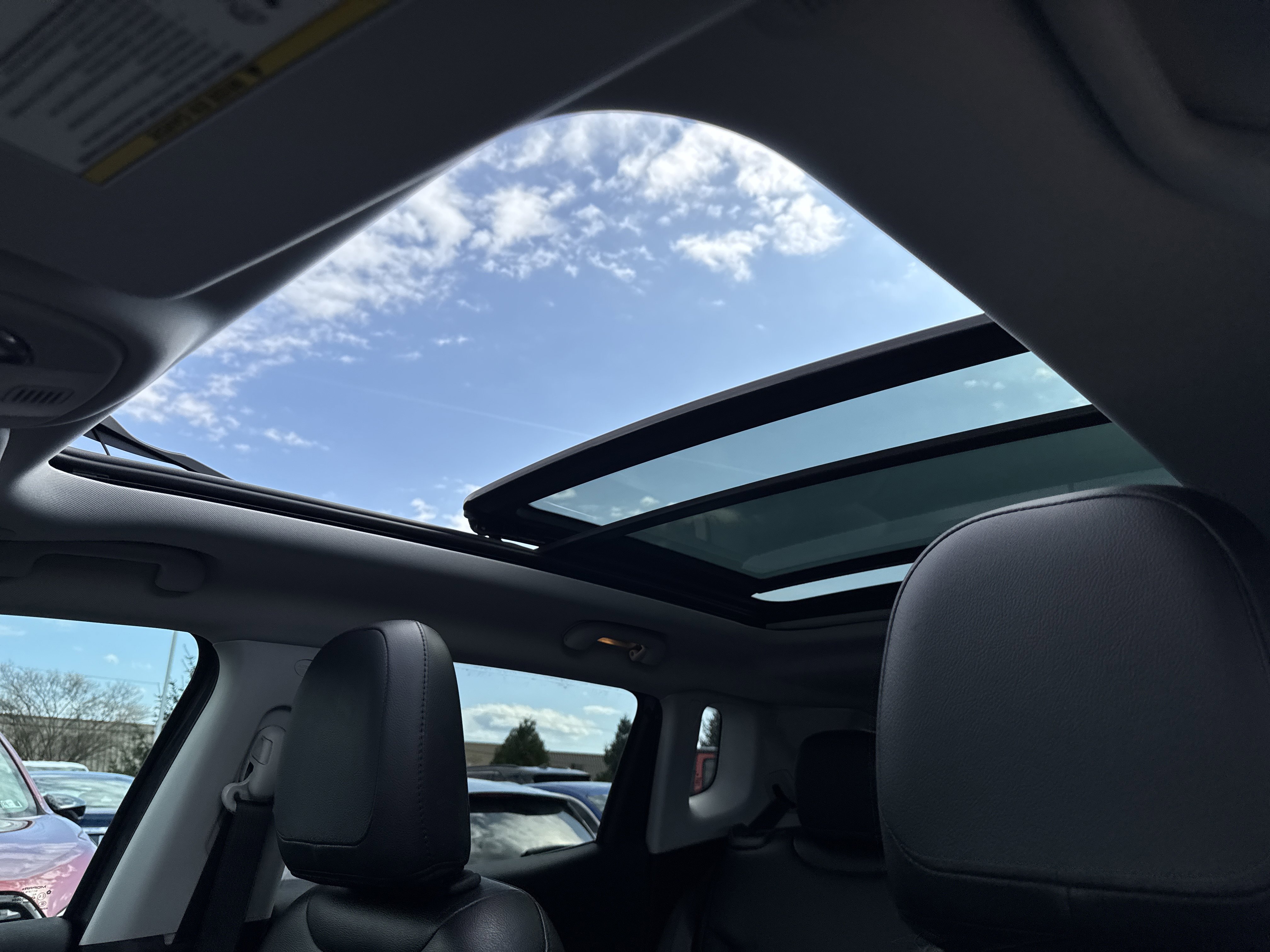 Used 2021 Jeep Compass Latitude w/ Sun and Sound Group image 16