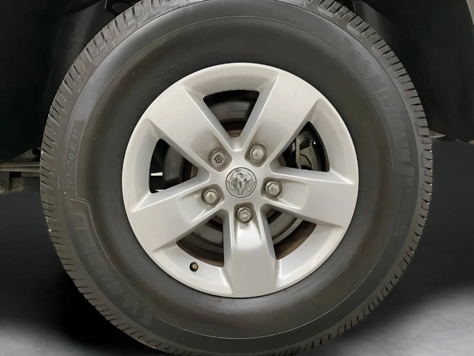 Used 2013 RAM 1500 Classic SLT w/ Premium Display Pkg AWD/4WD image 25